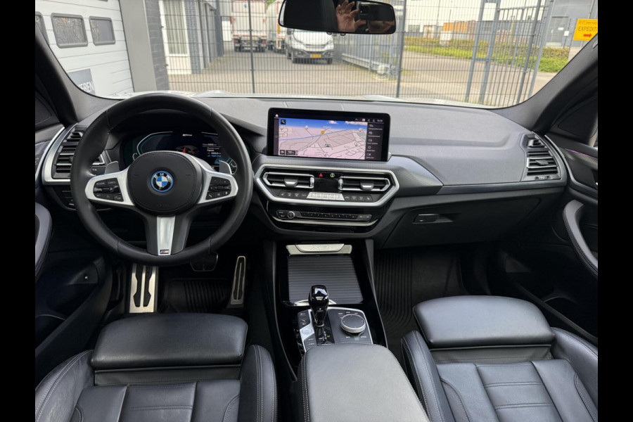 BMW X3 xDrive30e High Executive MSPORT BLACK EDITION PANORAMADAK LEER