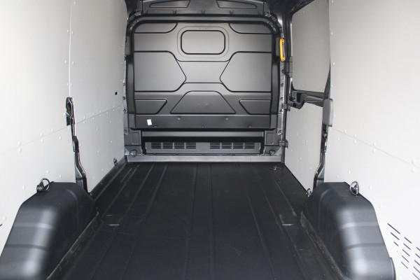 Ford Transit 350 2.0 TDCI L2H2 Trend 130pk - Facelift - Adaptive Cruise - Navigatie - Blind Spot - 360 Camera - Stoel - Stuurverwarming - Rij