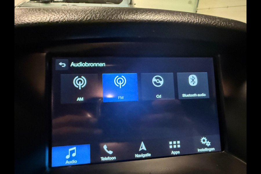 Ford Focus 1.0 ST-Line NAVI/CARPLAY/CRUISE/ECC/PDC///