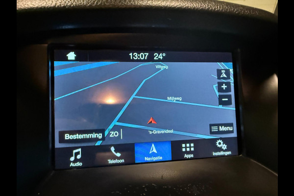 Ford Focus 1.0 ST-Line NAVI/CARPLAY/CRUISE/ECC/PDC///