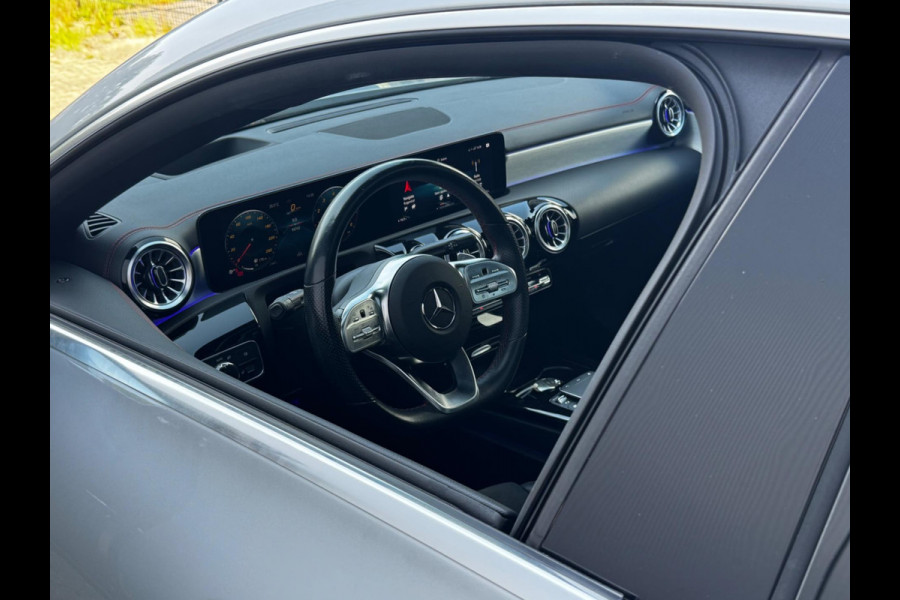 Mercedes-Benz CLA-Klasse CLA 250 4MATIC PREMIUM PLUS AMG HUD PANORAMADAK BTW ORIGINEEL NEDERLANDS NAP DEALER ONDERHOUDEN
