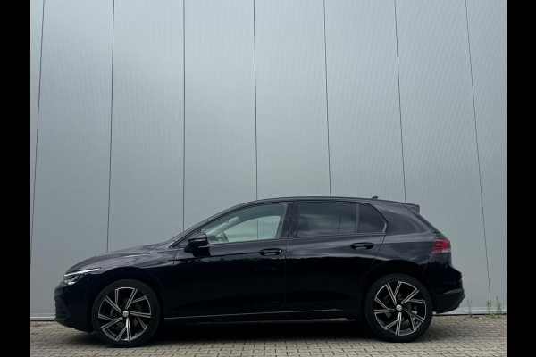 Volkswagen Golf 1.0 eTSI LIFE CARPLAY ORIGINEEL NEDERLANDS NAP PARKEERSENSOREN VIRTUAL SFEERVERLICHTING DEALER ONDERHOUDEN