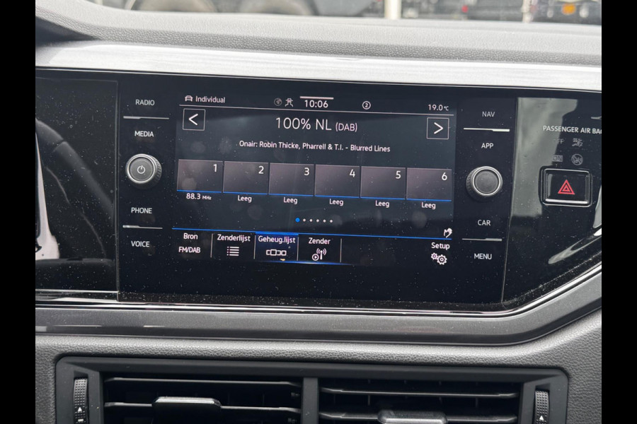 Volkswagen Polo 1.0 TSI HIGHLINE PANORAMA VIRTUAL LED NAP EERSTE EIGENAAR NAP ORIGINEEL NEDERLANDSE AUTO R-LINE