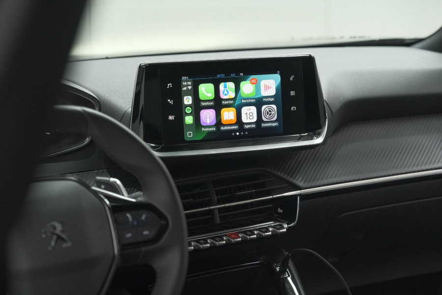 Peugeot 2008 PureTech 130 EAT8 GT | 360 Camera | Adaptieve Cruise Control | Stoelmassage | Apple Carplay