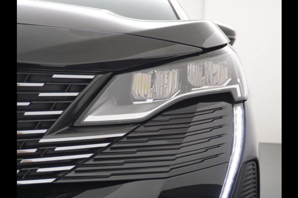 Peugeot 5008 Hybrid 136pk Allure Pack Business NAVI | 7 PERSOONS | RIJKLAAR INCL. 12 MND. BOVAGGARANTIE