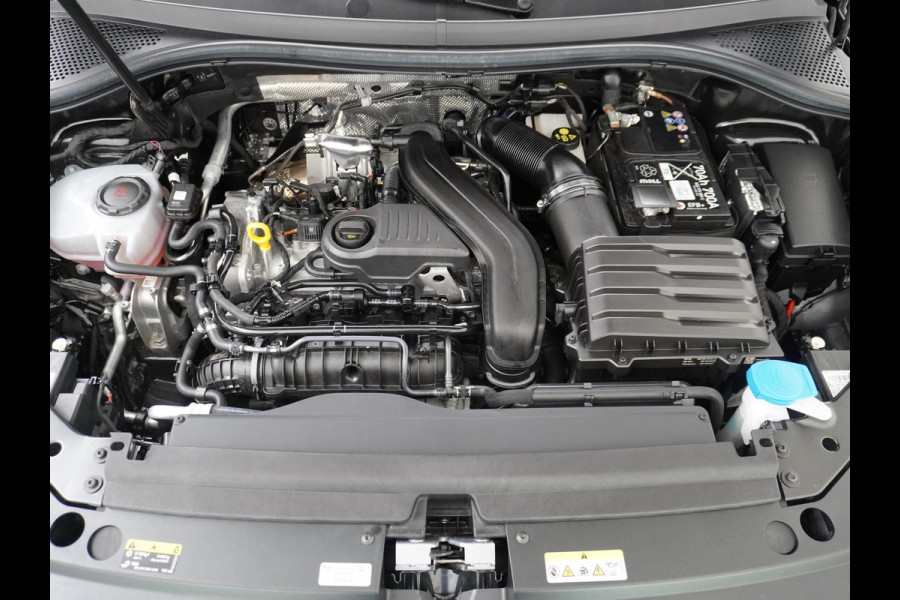 Volkswagen Tiguan 1.5 TSI R-Line Business R LINE in-exterieur  CAMERA | STOEL + STUURVERWARMING | VIRTUAL DASH