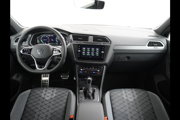 Volkswagen Tiguan 1.5 TSI R-Line Business R LINE in-exterieur  CAMERA | STOEL + STUURVERWARMING | VIRTUAL DASH