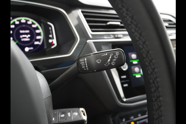 Volkswagen Tiguan 1.5 TSI R-Line Business R LINE in-exterieur  CAMERA | STOEL + STUURVERWARMING | VIRTUAL DASH