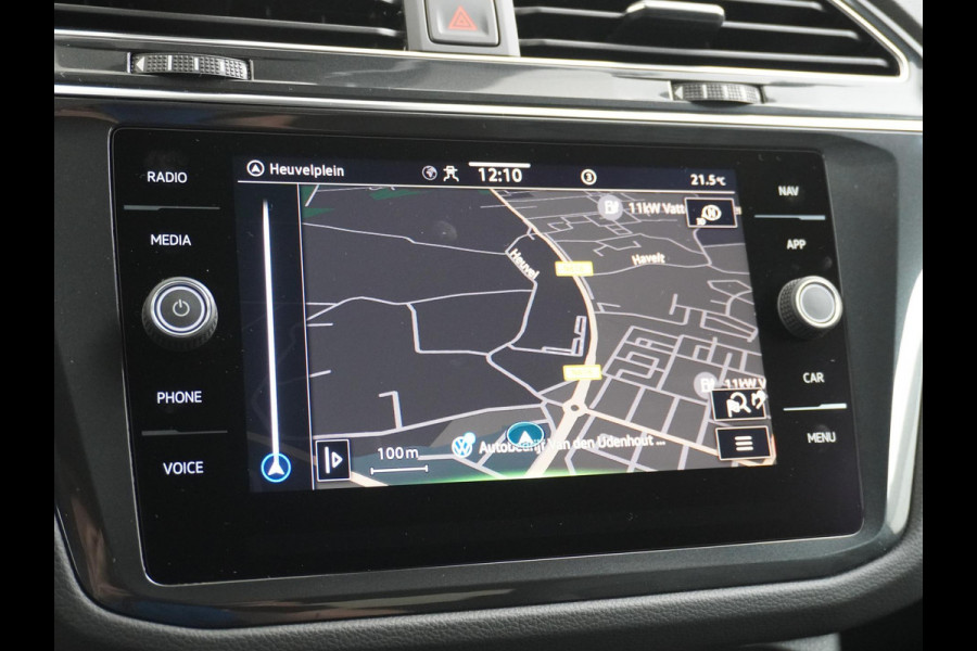 Volkswagen Tiguan 1.5 TSI R-Line Business R LINE in-exterieur  CAMERA | STOEL + STUURVERWARMING | VIRTUAL DASH