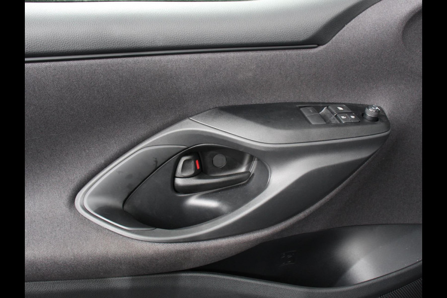 Mazda 2 Hybrid 1.5 Prime-line Airco Adaptieve cruise control Achteruitrijcamera Lane assist Radio Apple Carplay/ Android auto