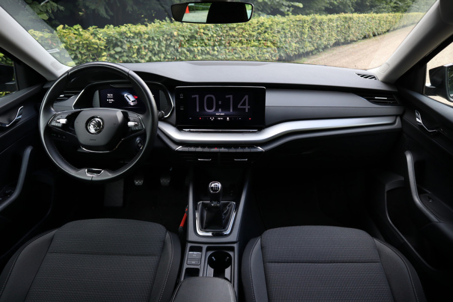 Škoda Octavia Combi 1.0 TSI Business Edition | Trekhaak | Navi | Virtual cockpit |