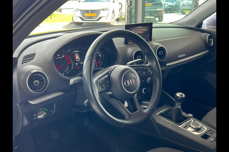 Audi A3 Sportback 30 TFSI Pro Line NL-AUTO | LED | NAVI