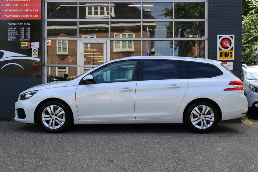 Peugeot 308 SW 1.2 PureTech Blue Lease Executive Navi Pano