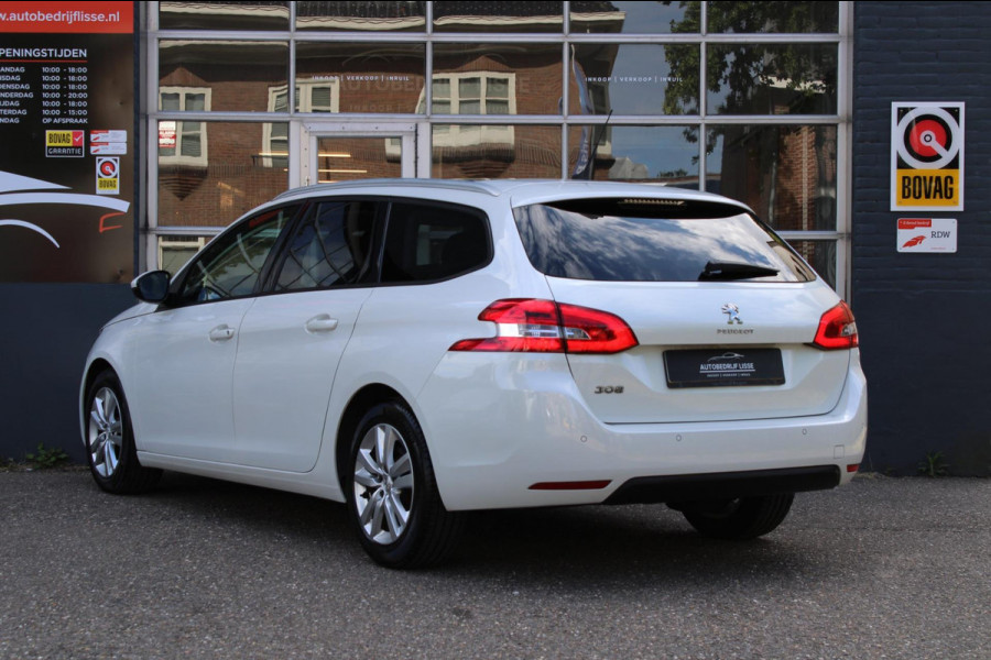 Peugeot 308 SW 1.2 PureTech Blue Lease Executive Navi Pano