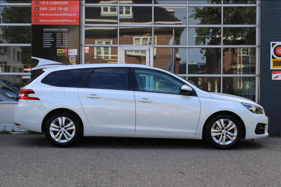 Peugeot 308 SW 1.2 PureTech Blue Lease Executive Navi Pano