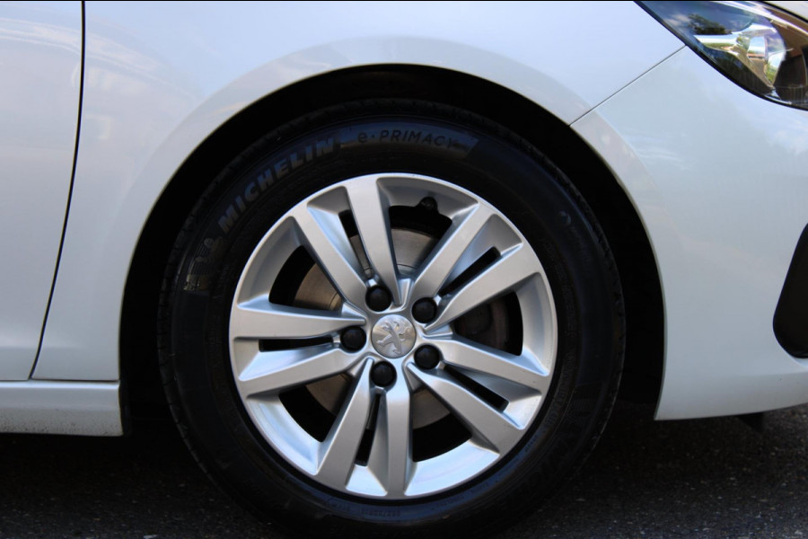 Peugeot 308 SW 1.2 PureTech Blue Lease Executive Navi Pano