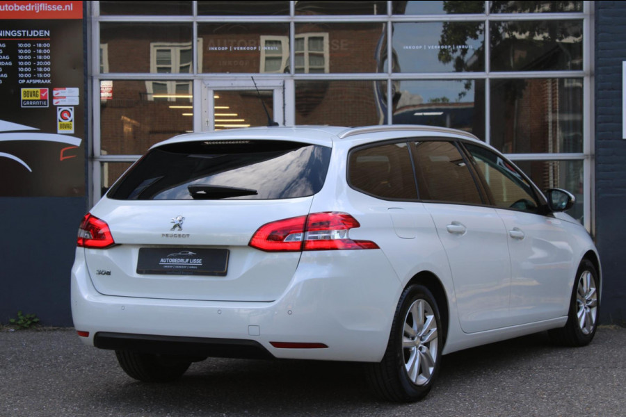 Peugeot 308 SW 1.2 PureTech Blue Lease Executive Navi Pano
