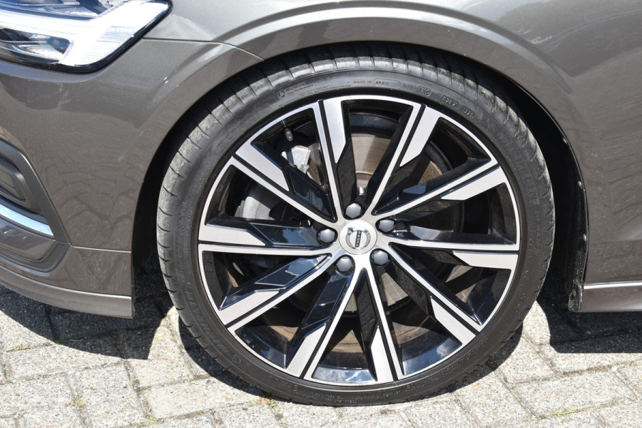 Volvo V60 2.0 T5 Inscription Leer | Pano Dak | ACC | Stoelverwarming | Park V+A | Styling Kit