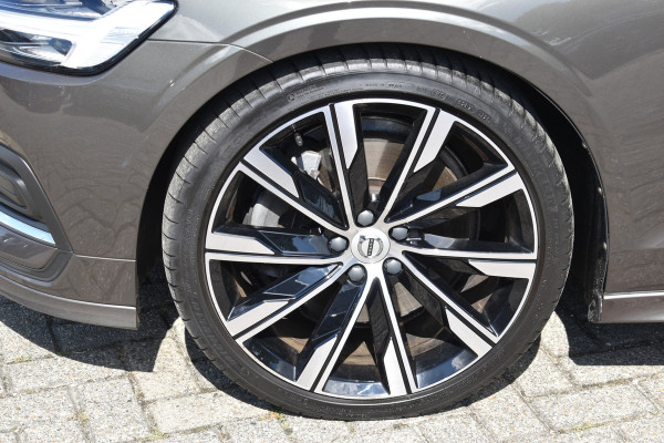 Volvo V60 2.0 T5 Inscription Leer | Pano Dak | ACC | Stoelverwarming | Park V+A | Styling Kit