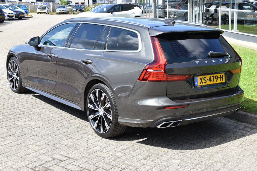 Volvo V60 2.0 T5 Inscription Leer | Pano Dak | ACC | Stoelverwarming | Park V+A | Styling Kit