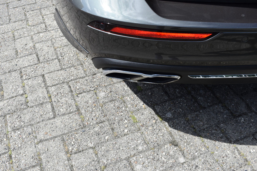 Volvo V60 2.0 T5 Inscription Leer | Pano Dak | ACC | Stoelverwarming | Park V+A | Styling Kit