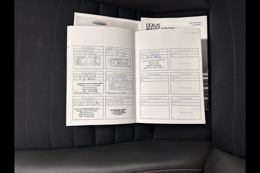 Lexus IS 300h Hybrid Business Line Aut. *PANO | LEATHER-MICROFIBRE | FULL-LED | NAVI-FULLMAP | HEATED-COMFORTSEATS | CAMERA | ECC | SHIFT-PADDLES | PDC | CRUISE | 17''ALU*