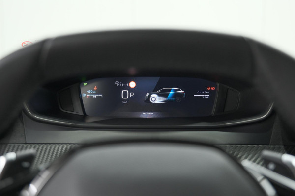 Peugeot 2008 Hybrid 136 e-DCS6 Allure | 360 Camera | Adaptieve Cruise Control | Dodehoekdetectie | Navigatie Peugeot 2008 Hybrid 136 e-DCS6 Allure | 360 Camera | Adaptieve Cruise Control | Dodehoekdetectie | Navigatie