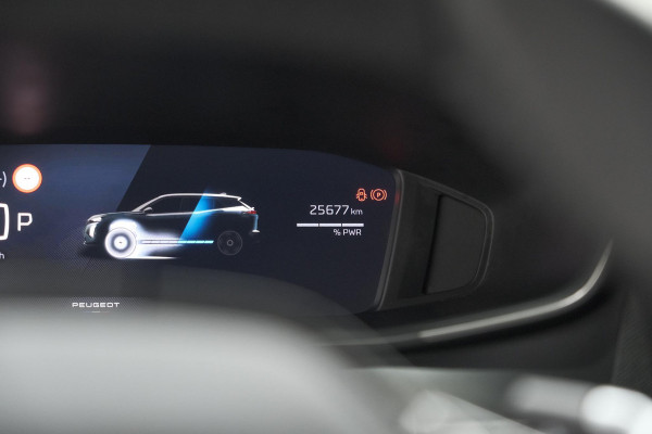 Peugeot 2008 Hybrid 136 e-DCS6 Allure | 360 Camera | Adaptieve Cruise Control | Dodehoekdetectie | Navigatie Peugeot 2008 Hybrid 136 e-DCS6 Allure | 360 Camera | Adaptieve Cruise Control | Dodehoekdetectie | Navigatie