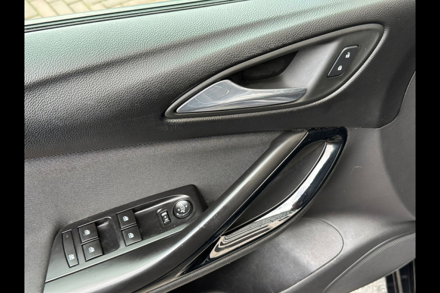 Opel Astra Sports Tourer 1.6 Turbo 147Kw/200Pk Automaat Carplay Clima