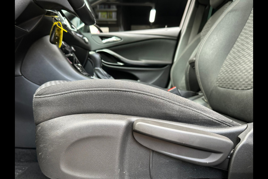 Opel Astra Sports Tourer 1.6 Turbo 147Kw/200Pk Automaat Carplay Clima