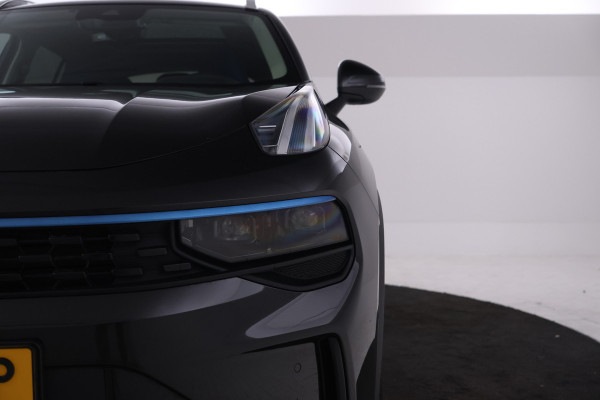 Lynk & Co 01 1.5 360 Camera, Panorama dak, Apple / Android carplay.