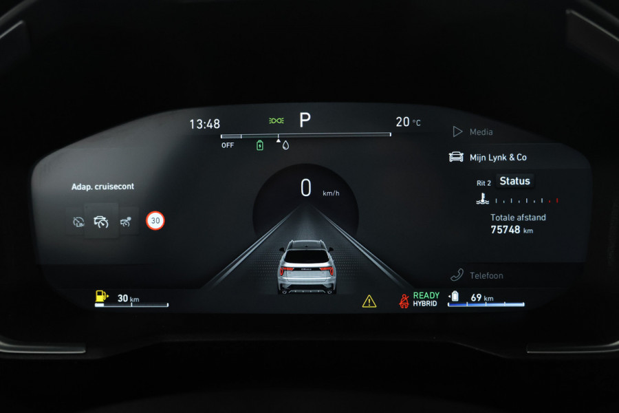 Lynk & Co 01 1.5 360 Camera, Panorama dak, Apple / Android carplay.