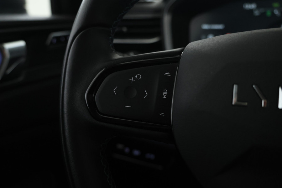Lynk & Co 01 1.5 360 Camera, Panorama dak, Apple / Android carplay.