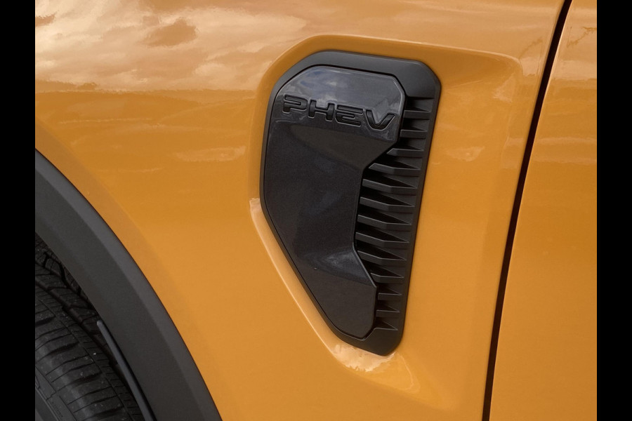 Ford Ranger 2.3 PHEV Wildtrak Double Cab 281pk | Zuid | 5 persoons! | Technology Pack Plus Trailer | Cargo Area Pack | Power Rollertop | Prijs excl. BTW incl. BPM | laadkabel mode 3 16A | Rijklaar