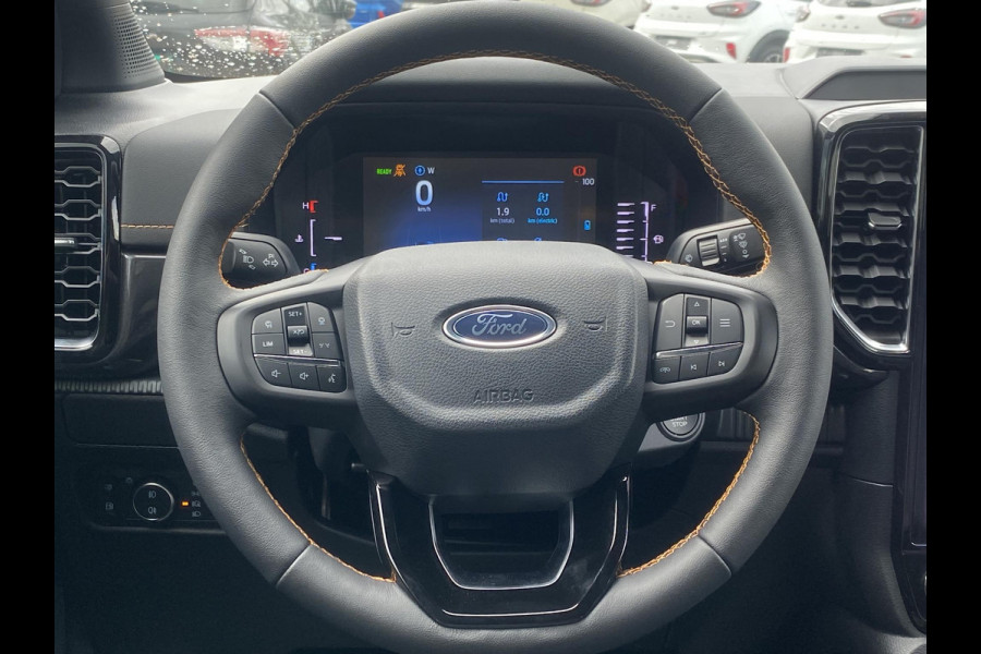 Ford Ranger 2.3 PHEV Wildtrak Double Cab 281pk | Zuid | 5 persoons! | Technology Pack Plus Trailer | Cargo Area Pack | Power Rollertop | Prijs excl. BTW incl. BPM | laadkabel mode 3 16A | Rijklaar