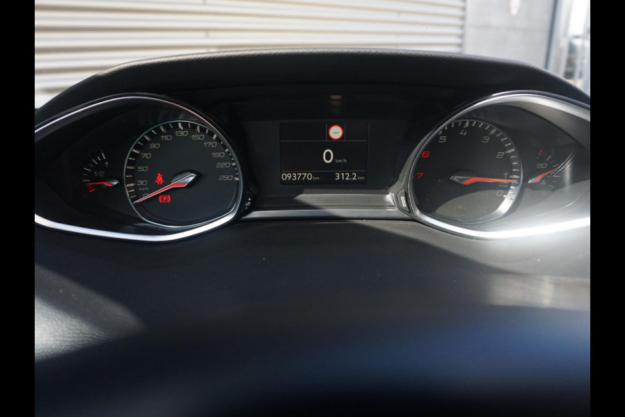 Peugeot 308 SW 1.2 TURBO Blue Lease Executive Peugeot 308 SW 1.2 PureTech Blue Lease Executive
