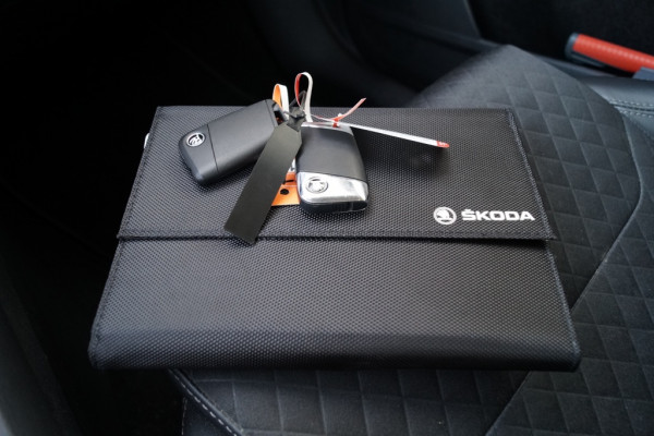Škoda Kodiaq 1.5 TSI 150pk Business Edition -LED-ECC-PDC-CAM-