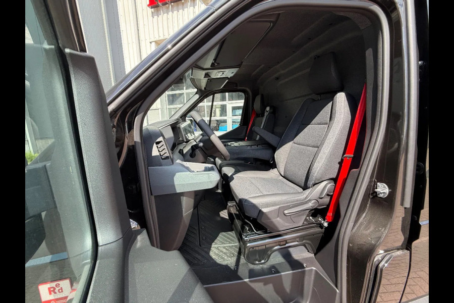 Renault Master RED EDITION L2H2 170PK CAMERA/ NAVI / METALLIC