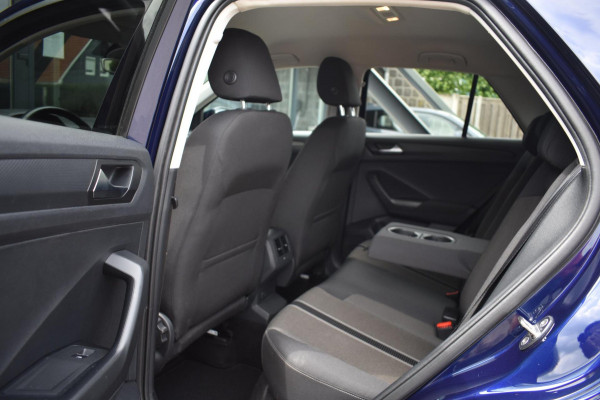 Volkswagen T-Roc 1.0 TSI | VIRTUAL COCKPIT | TREKHAAK | APPLE CARPLAY | ANDROID AUTO | ADAPTIEVE CRUISE CONTROLE | NAP