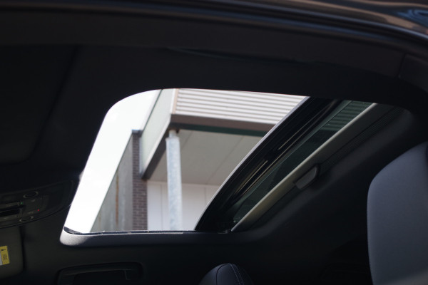 Audi A3 Sportback 45 TFSI e S-Line Edition Competition 245 PK PHEV, Panoramadak, RS-Sportstoelen, Adap. Cruise Control