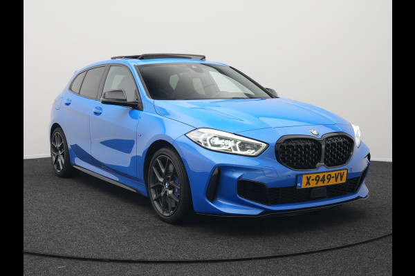 BMW 1-serie M135i xDrive 306pk Dealer O.H Competition Sportstoelen | Panodak | Head Up | Adaptive Cruise |  Blis | Keyless | Apple Carplay | Virtual | Stuurverwarming | Navigatie | DAB |