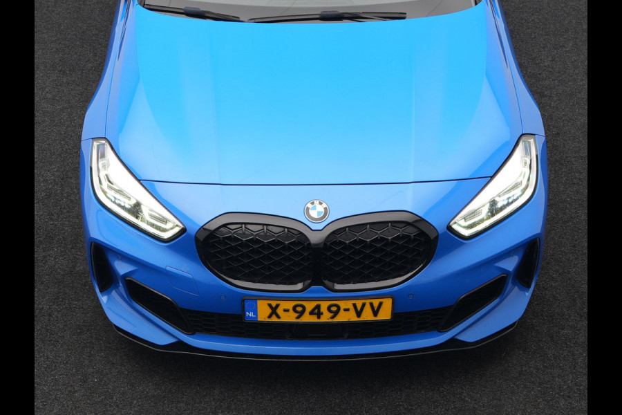 BMW 1-serie M135i xDrive 306pk Dealer O.H Competition Sportstoelen | Panodak | Head Up | Adaptive Cruise |  Blis | Keyless | Apple Carplay | Virtual | Stuurverwarming | Navigatie | DAB |