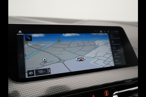 BMW 1-serie M135i xDrive 306pk Dealer O.H Competition Sportstoelen | Panodak | Head Up | Adaptive Cruise |  Blis | Keyless | Apple Carplay | Virtual | Stuurverwarming | Navigatie | DAB |