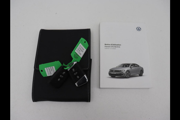 Volkswagen Passat 1.4 TSI PHEV GTE | Trekhaak | Camera | Adaptive cruise | Carplay | Navigatie | Matrix LED | Parkeerhulp | Bluetooth
