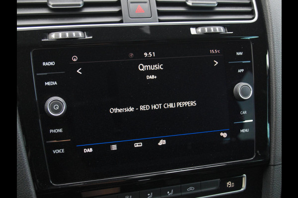 Volkswagen GOLF Variant 1.5 TSI Highline Business R | Lapiz Blue Metallic | Trekhaak | NL-Auto | Virtual Cockpit |