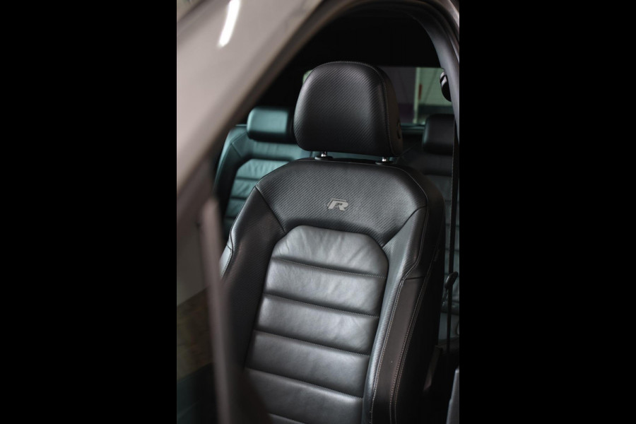 Volkswagen Golf 2.0 TSI 4Motion R *Pano*Individual kleur*Dynaudio*Leder*