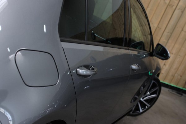 Volkswagen Golf 2.0 TSI 4Motion R *Pano*Individual kleur*Dynaudio*Leder*