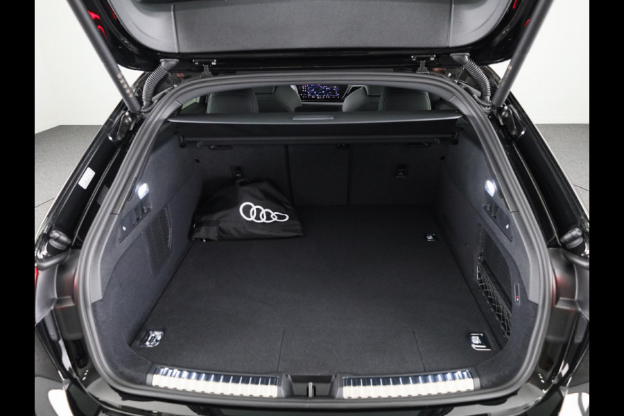 Audi A5 Avant 2.0 e-hybrid quattro S edition Competition 367pk | Komt eind juli binnen Panoramdak | Trekhaak | Matrix | Keyless | Adaptieve cruise controle