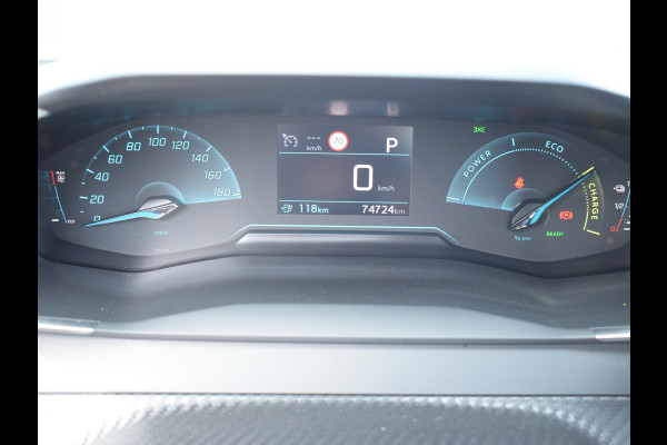 Peugeot e-2008 EV Active Pack 50 kWh | Navigatie | Parkeersensoren achter | Keyless start | Apple Carplay/Android Auto | All Season |