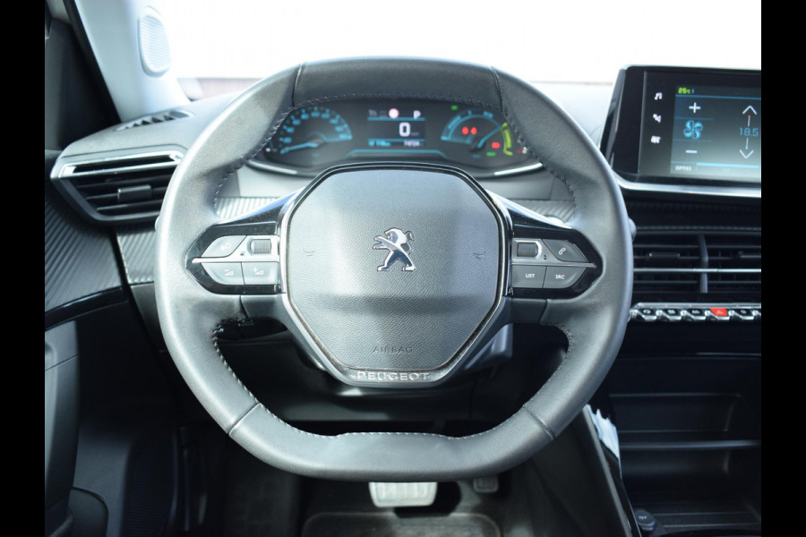 Peugeot e-2008 EV Active Pack 50 kWh | Navigatie | Parkeersensoren achter | Keyless start | Apple Carplay/Android Auto | All Season |